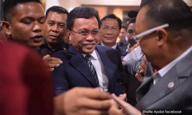 传马哈迪点头支持，沙菲益或是新首相人选？