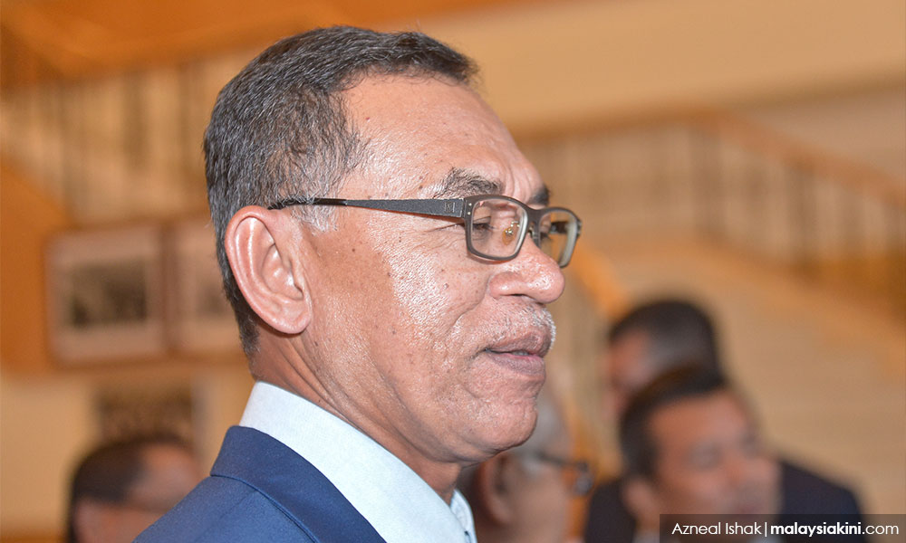 Action taken against foreign traders in K'tan for price increase