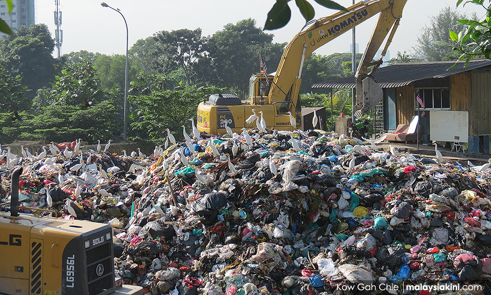 Hot spell among causes of landfill fires in Perak