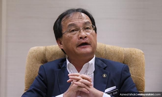 巴鲁黄锦河爆隔空舌战,两党州选或短兵相接