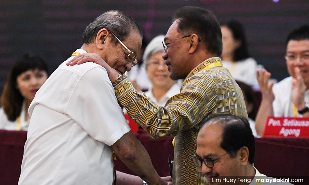 Kit Siang: Tak betul andaikan DAP dan Amanah ketepikan Anwar