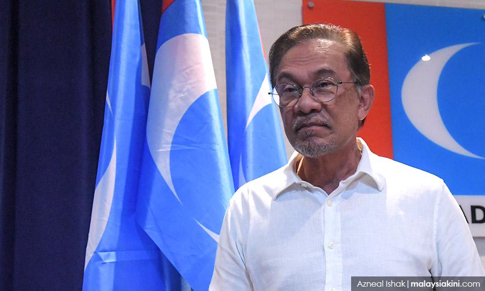Noting Umno MPs' interest, PKR says support for Anwar must be sincere