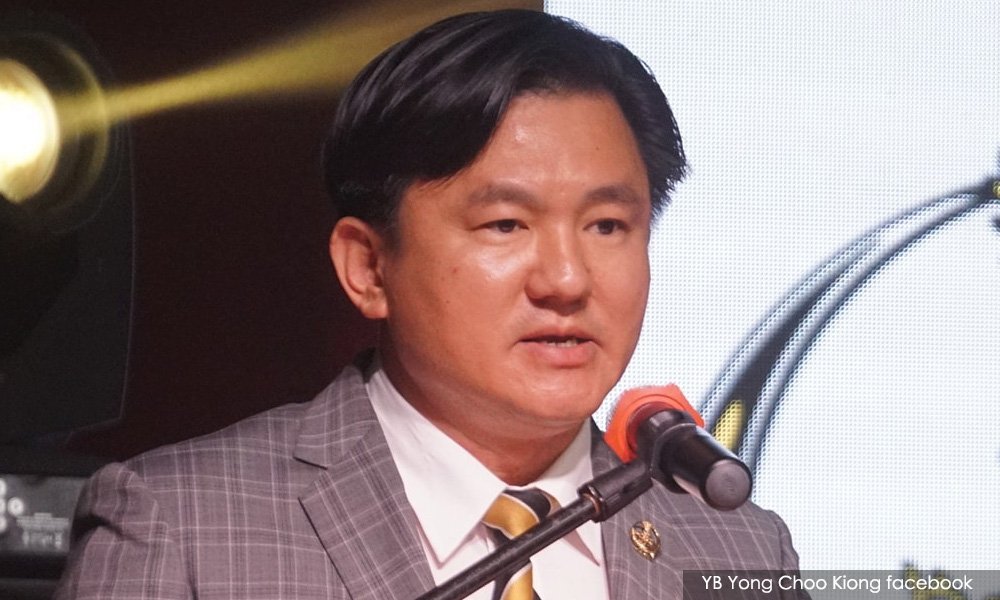 杨祖强否认退党，霹州政府行政如常