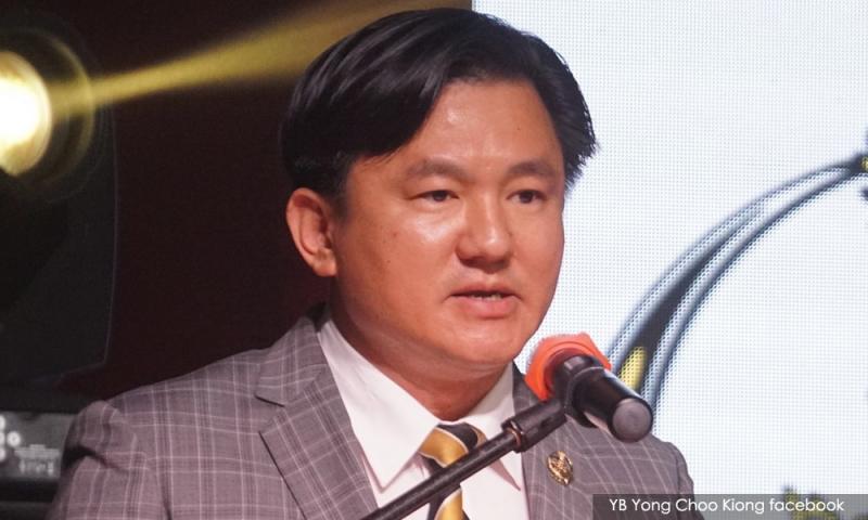 杨祖强否认退党，霹州政府行政如常