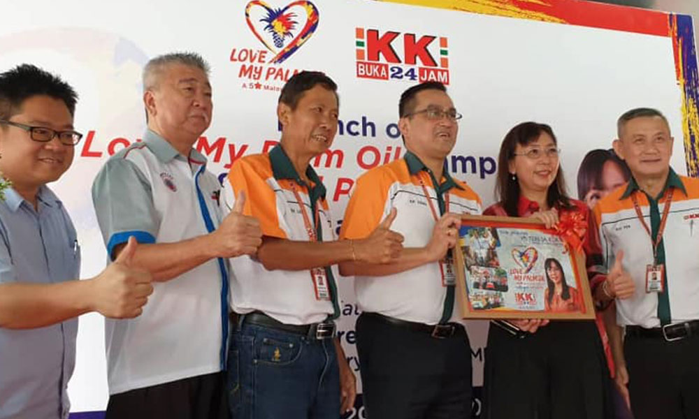 Nutrient-dense red palm oil now widely available, at 408 KK Super Mart stores
