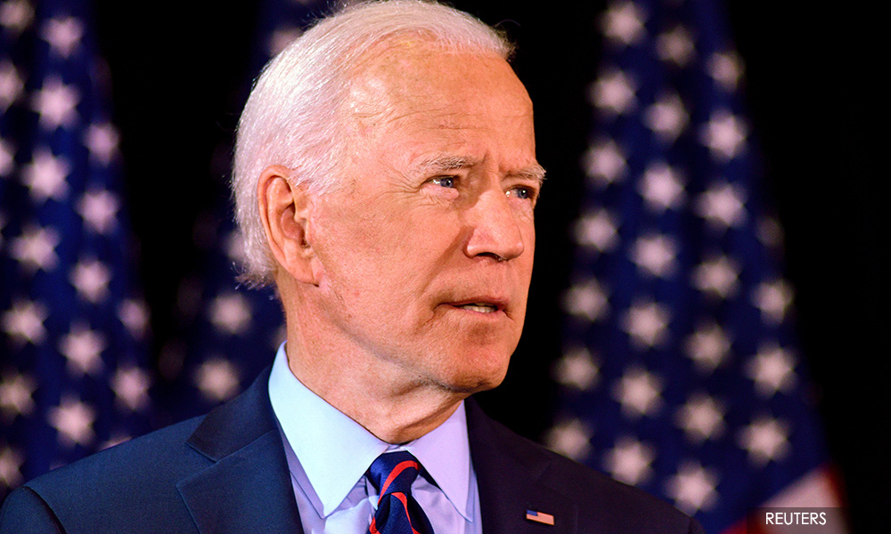 Biden and Sanders criticise Trump on coronavirus, tout their own crisis leadership