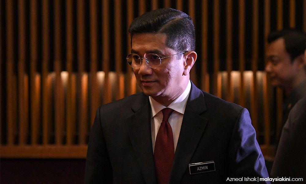 Azmin: Tuntutan RM10 juta dari PKR 'tak cerdik'