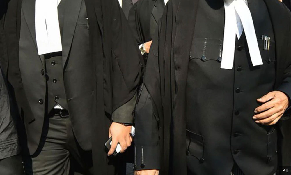 Lawyer charged with insulting modesty of ex-minister's former aide