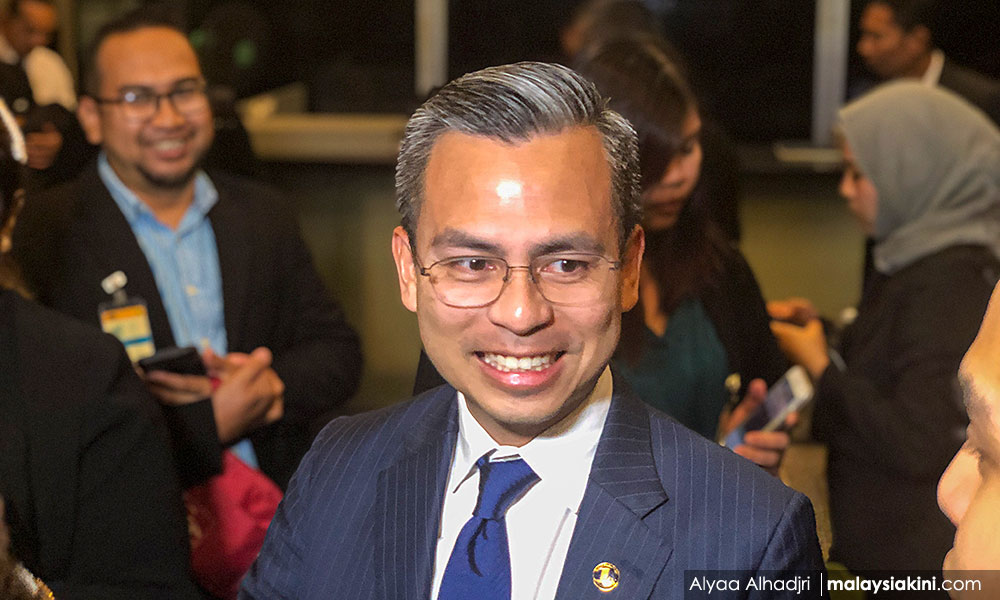 Internet percuma: 'Nak kaji apa lagi, laksana terus' - Fahmi gesa Zahidi