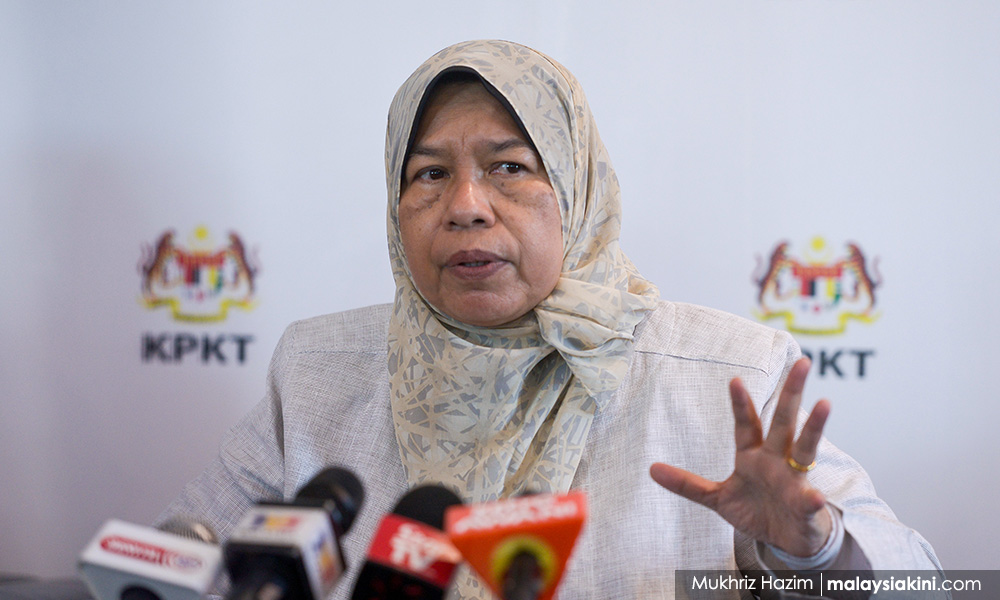 Moneylenders, pawnbrokers agree to three-month moratorium - Zuraida