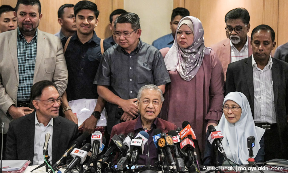Khalid: Please Dr M, stand by Anwar and Wan Azizah