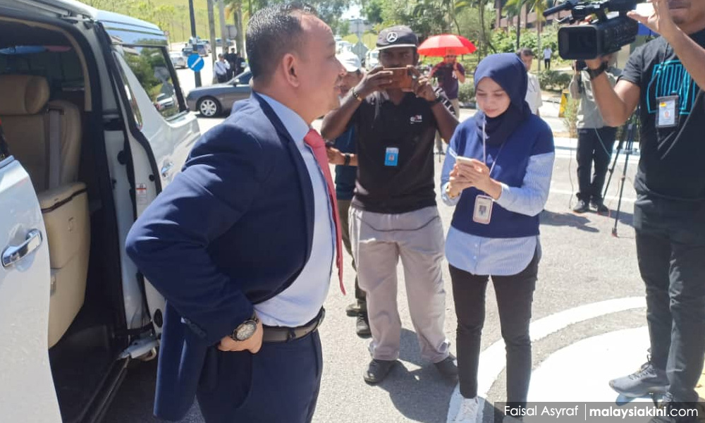 'Hati saya mula merasa berat... sangat berat'