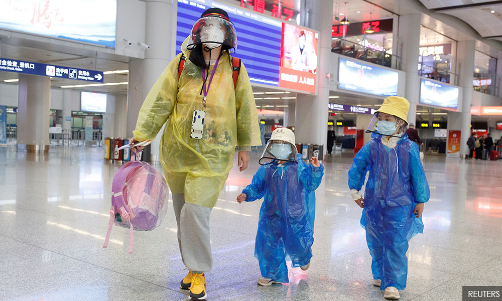 China has no new local coronavirus cases outside Hubei for third day