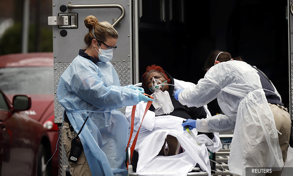 US could face 200,000 coronavirus deaths - US health official