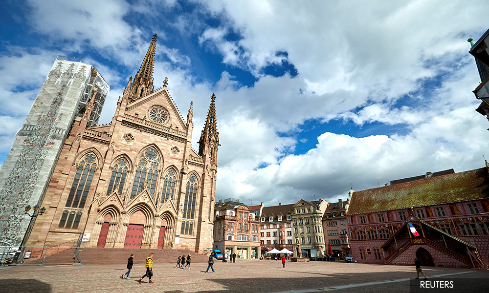 Five days of worship that set a virus time bomb in France