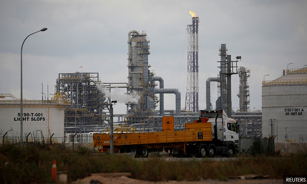 Living near gas flaring sites may increase risk of preterm birth, study shows