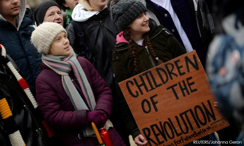 Coronavirus sends climate strikers back to school - this time, online