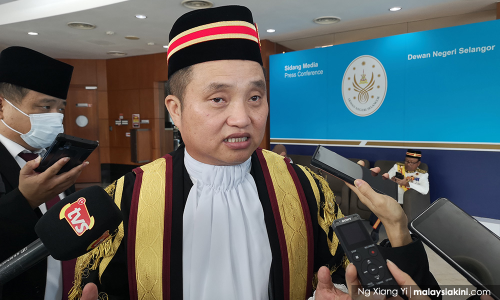 S'gor mulls over state assembly meeting adjournment over Covid-19