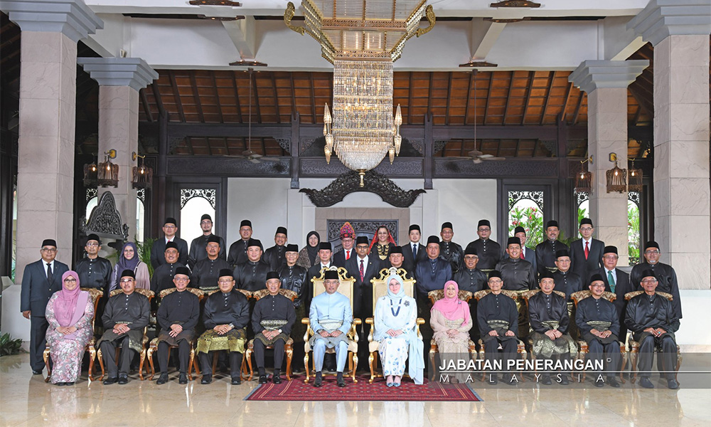 New ministers sworn in, and 8 news from yesterday