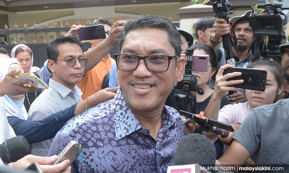Tiga pemimpin PN Perak menghadap Sultan Nazrin