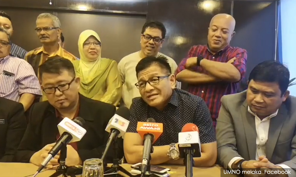 Malacca gov't falls, DAP's 'Hulk' and PKR's Jailani defect