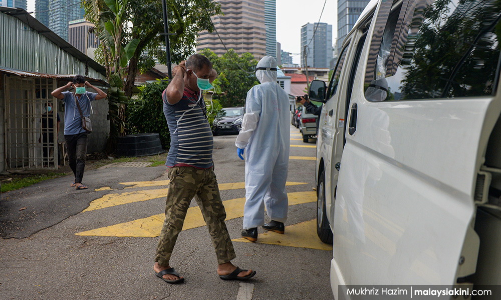Putra calls for RCI on citizenship and foreigners