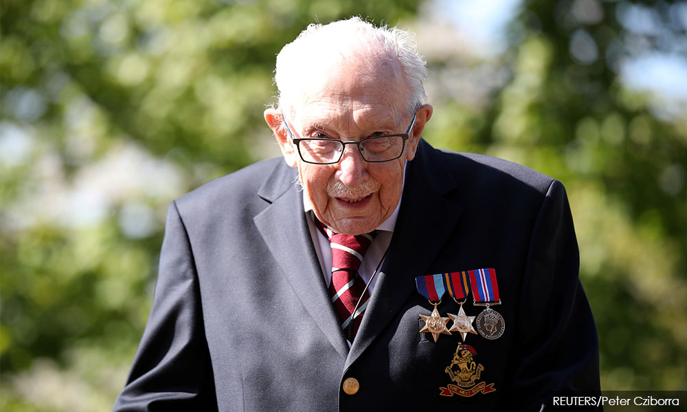 Queen to knight 100-year-old UK fundraiser Captain Tom