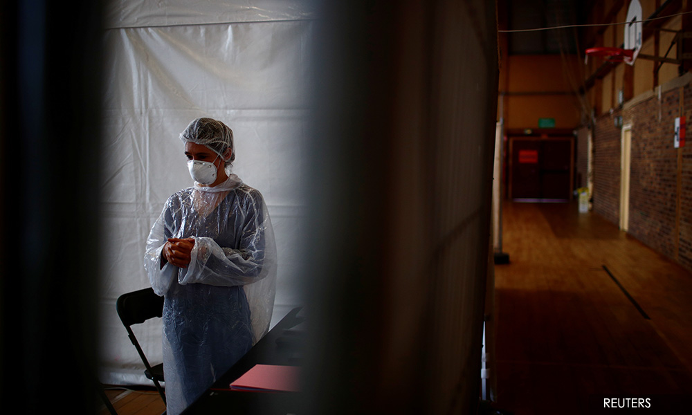 France passes 4,000 coronavirus deaths, no end to lockdown in sight