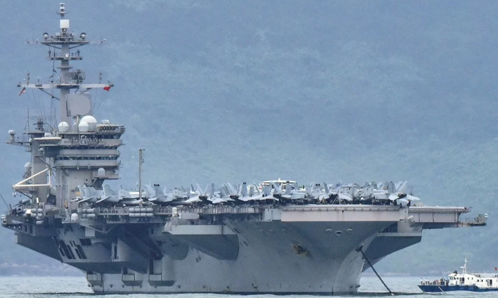 US Navy evacuates coronavirus-stricken aircraft carrier