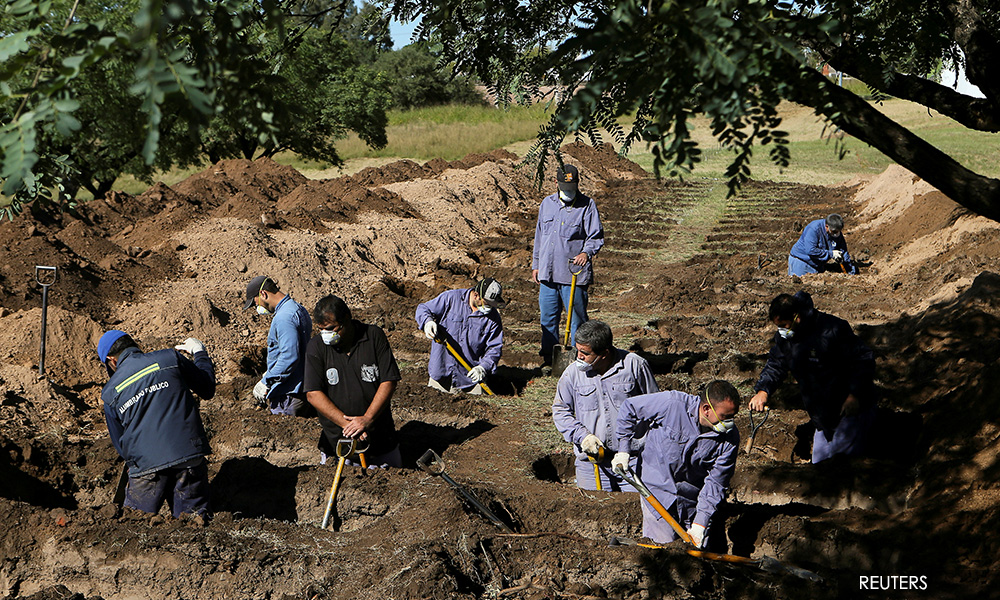 Argentine city digs hundreds of graves amid pandemic even as curve flattens