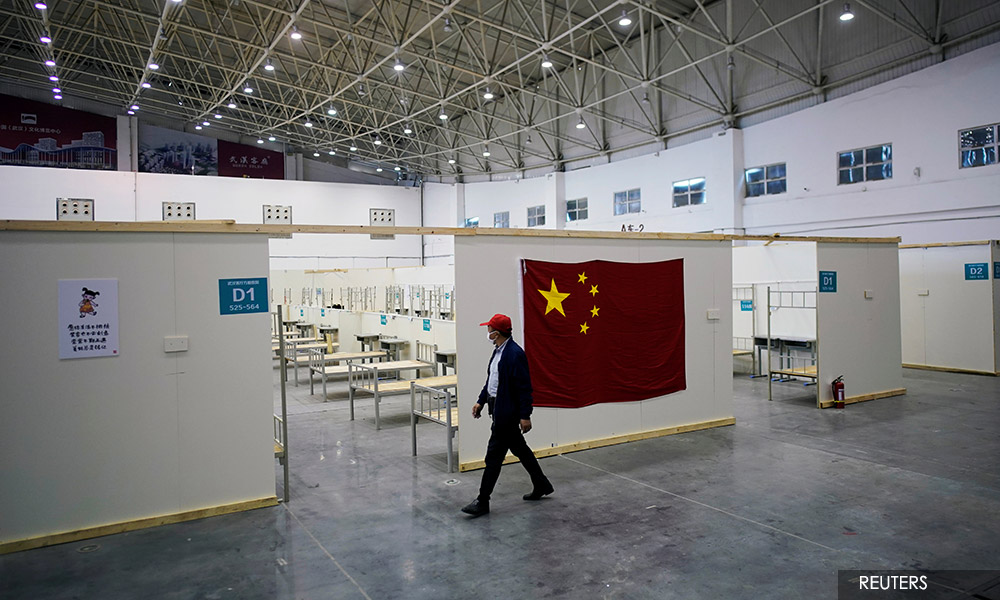 China seeks to contain 'silent carriers' of new coronavirus