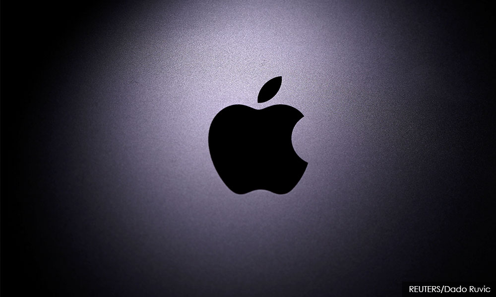 Apple says 'no evidence' iPhone mail flaw used against customers
