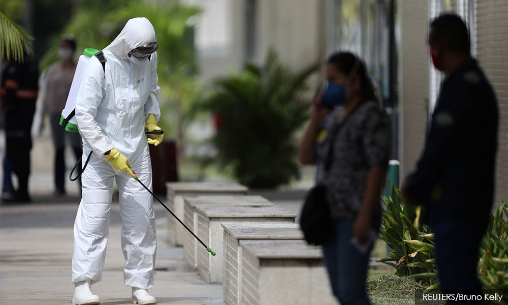 Brazil registers 965 new coronavirus deaths, confirmed cases hit 347,398