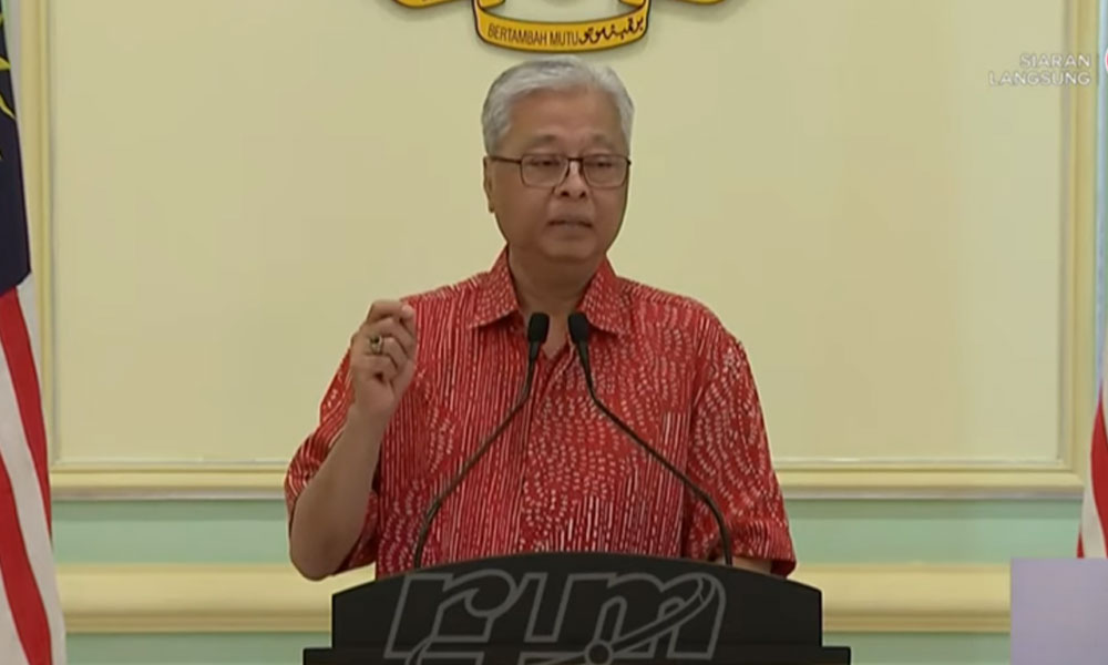 Students stranded in campuses to return home on May 26 - Ismail Sabri