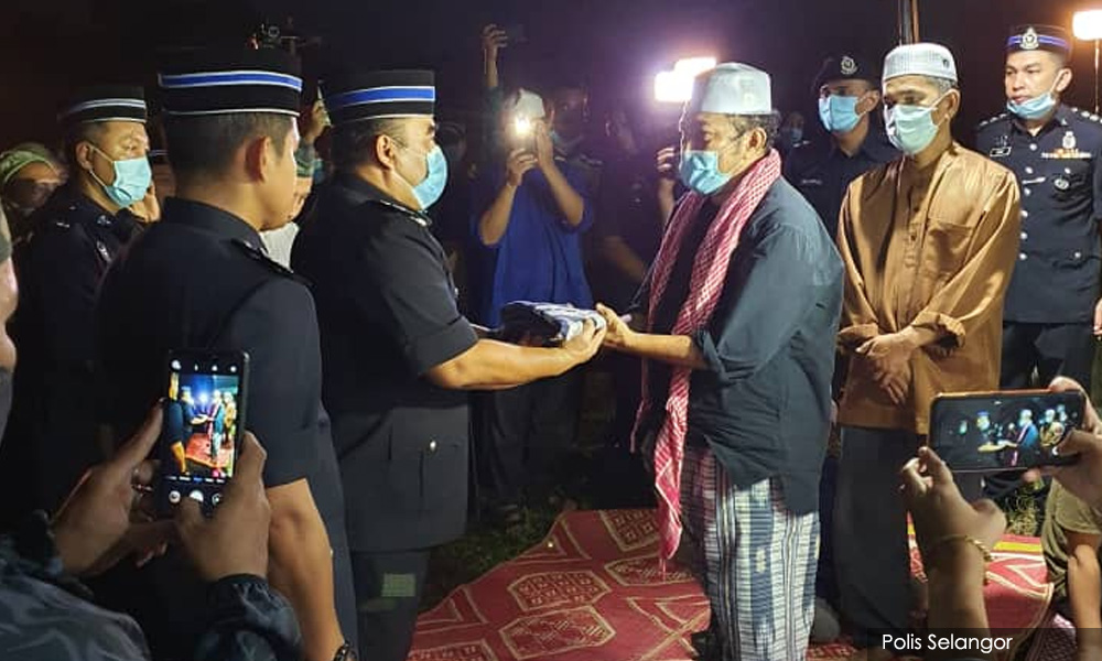 'Kita semua ada anak. Dan ini anak dia'
