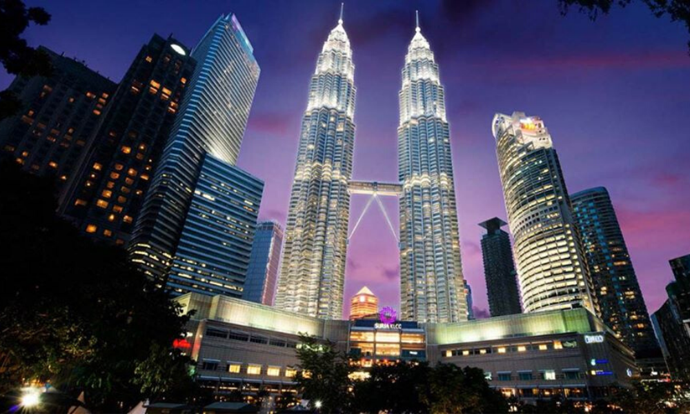 Kembali ke Suria KLCC, Alamanda dan Mesra Mall Aidilfitri ini