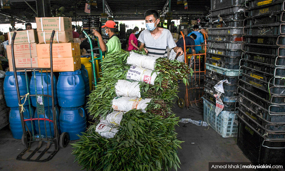 Gov't monitoring prices of goods since MCO, says minister