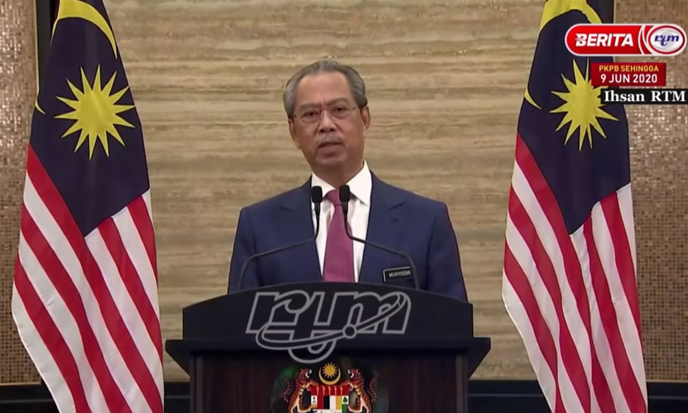 Make online teaching the way forward, PM advises teachers