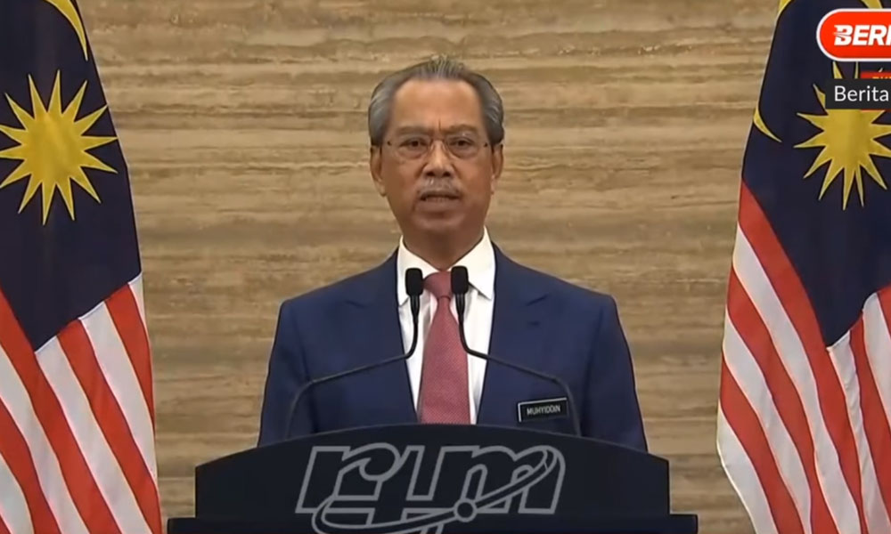Perketat sempadan negara supaya tiada PATI 'bolos' - Muhyiddin