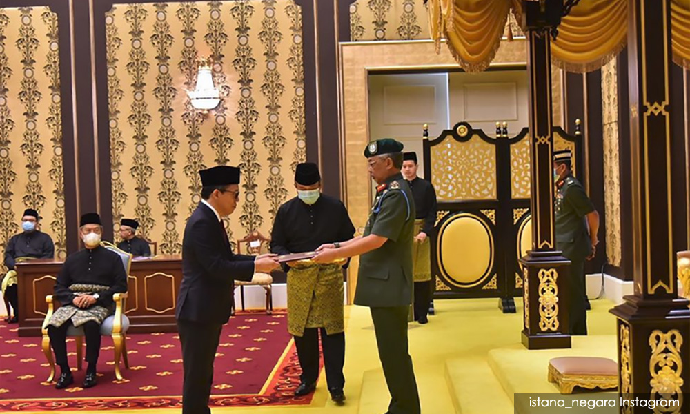 Naib Presiden MCA angkat sumpah jawatan