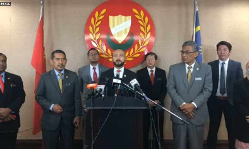 'Tis the season for betrayal - Mukhriz says after Bersatu reps turn on him