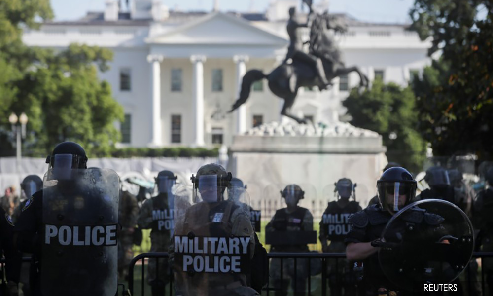 Perils for Pentagon as Trump threatens to militarise response to civil unrest