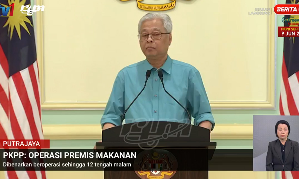 Surau in malls to reopen, 10pm lights out order revoked
