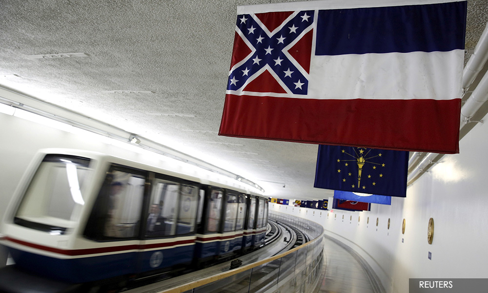 Mississippi moves to remove Confederate emblem from state flag