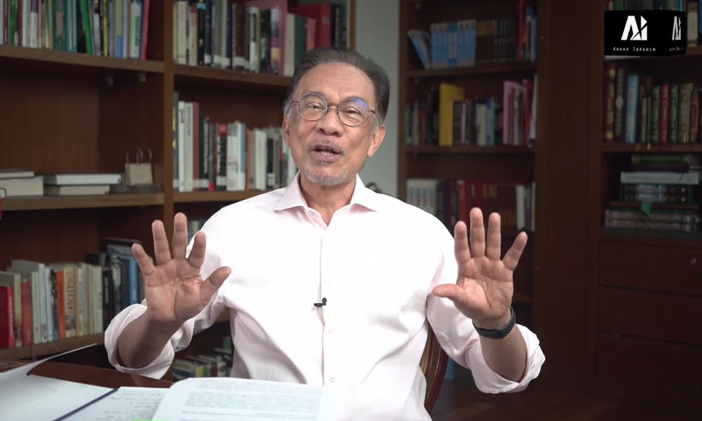 Anwar: PN berpaut di dahan rapuh bila lantik MP terajui GLC