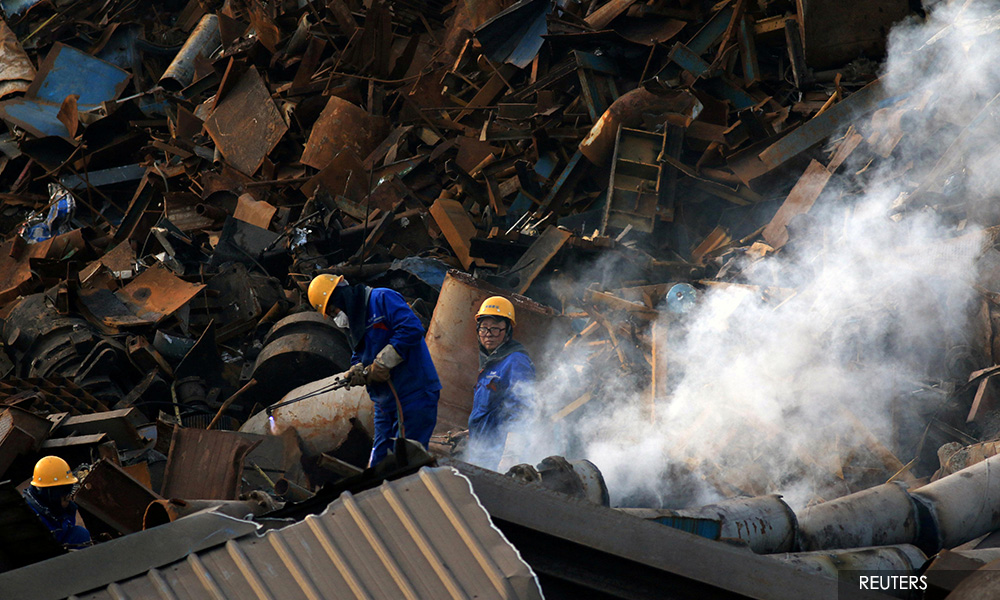 All tangled up: China confusion leaves scrap metal stranded overseas