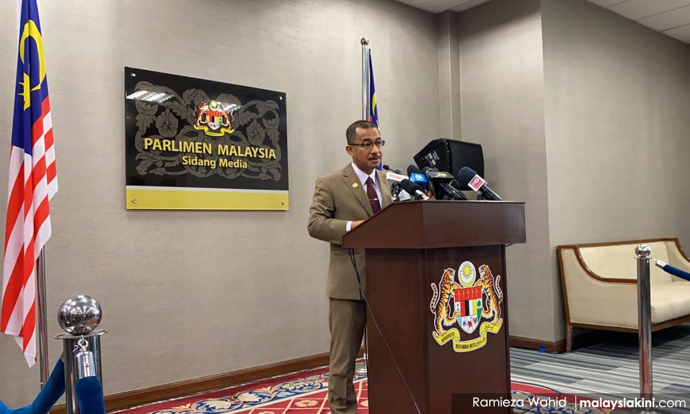 Govt to gazette wearing of face masks, says Noor Azmi