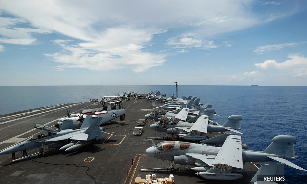 US aircraft carriers return to South China Sea amid rising tensions