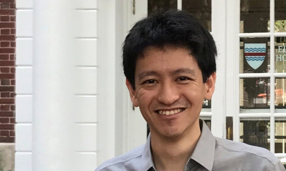 S'pore PM's nephew found guilty of contempt, fined S$15,000 - CNA