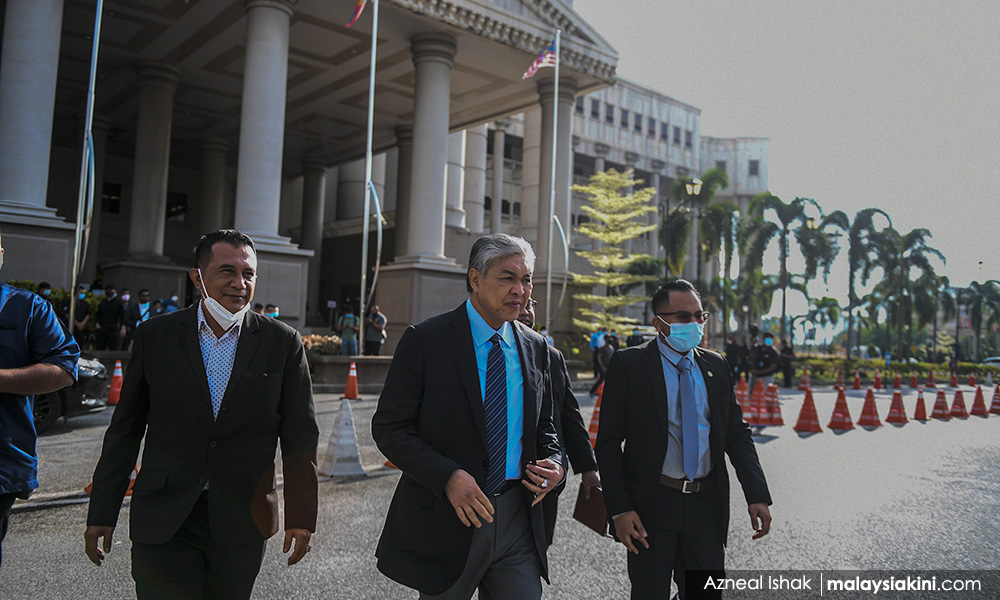 Keputusan politik besar Umno menyusul lepas Najib didapati bersalah